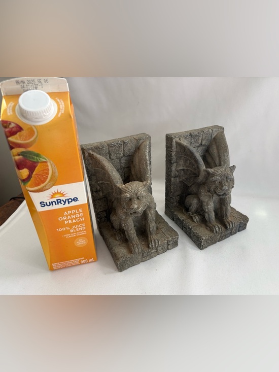 Other - Set of 2- stoneware gargoyle bookends